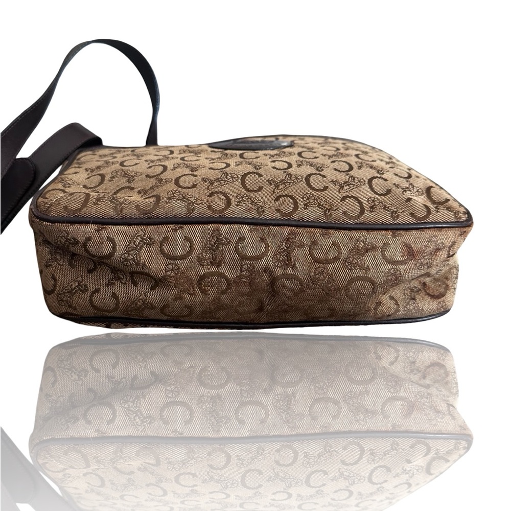 Celine C Sulky Vintage shoulder bag in beige canvas with brown leather trim. - Picture 10 of 12